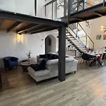 Familial A Avec Piscine Privee Et Animaux Acceptes - Fr-1-489-598 * Bressolles