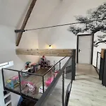 別荘 Familial A Avec Piscine Privee Et Animaux Acceptes - Fr-1-489-598 Bressolles