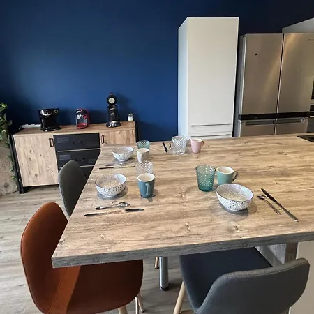 Familial A Avec Piscine Privee Et Animaux Acceptes *
