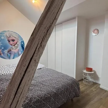 Familial A Avec Piscine Privee Et Animaux Acceptes *