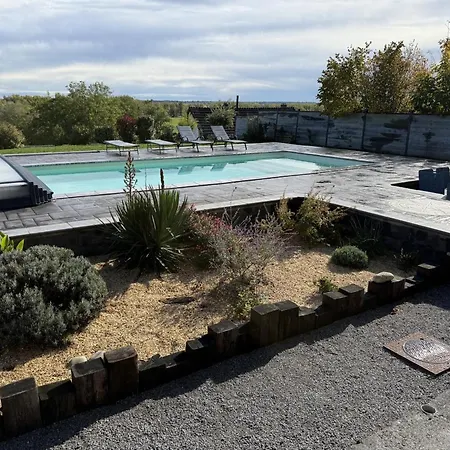 度假居 Familial A Avec Piscine Privee Et Animaux Acceptes - Fr-1-489-598 Bressolles (Allier)